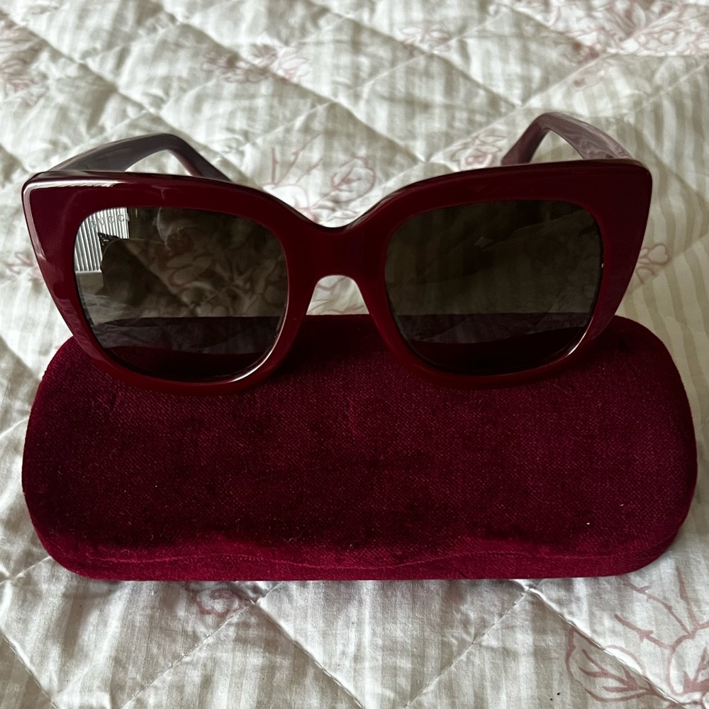 Gucci Burgundy Sunglasses in Rosso ancora red